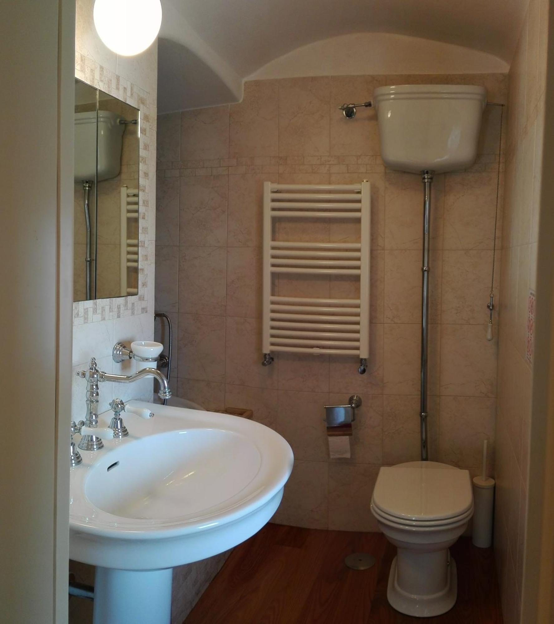 מונופולי La Torre E Il Mare Rooms By Sthey מראה חיצוני תמונה